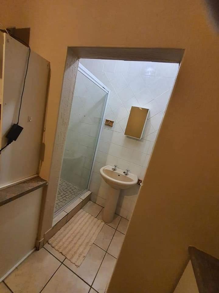 1 Bedroom Property for Sale in Potchefstroom Rural North West